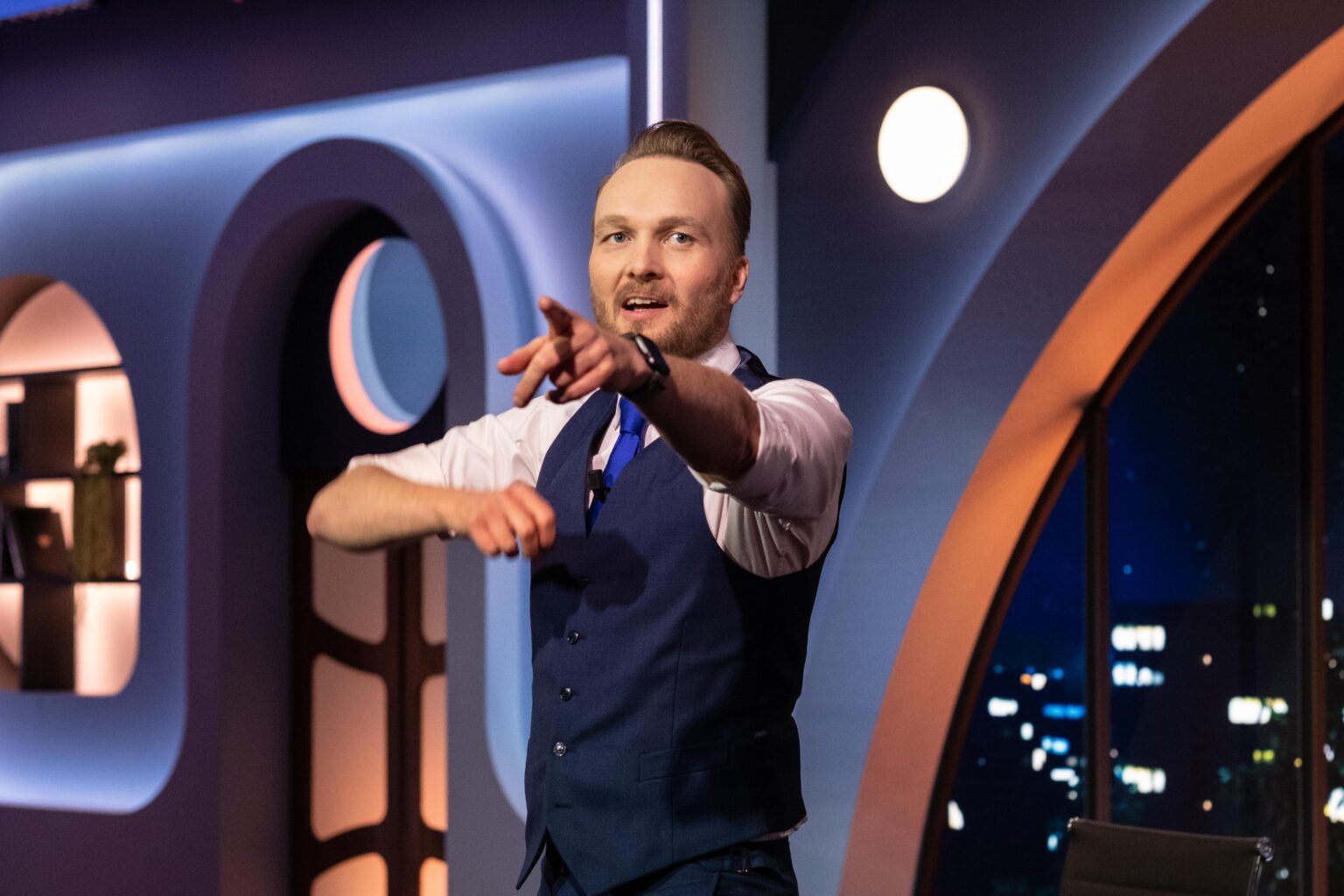 De Avondshow Met Arjen Lubach: Koop Nu Tickets! - Media Park Hilversum ...